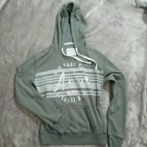 Aeropostale pullover hooded sweatshirt